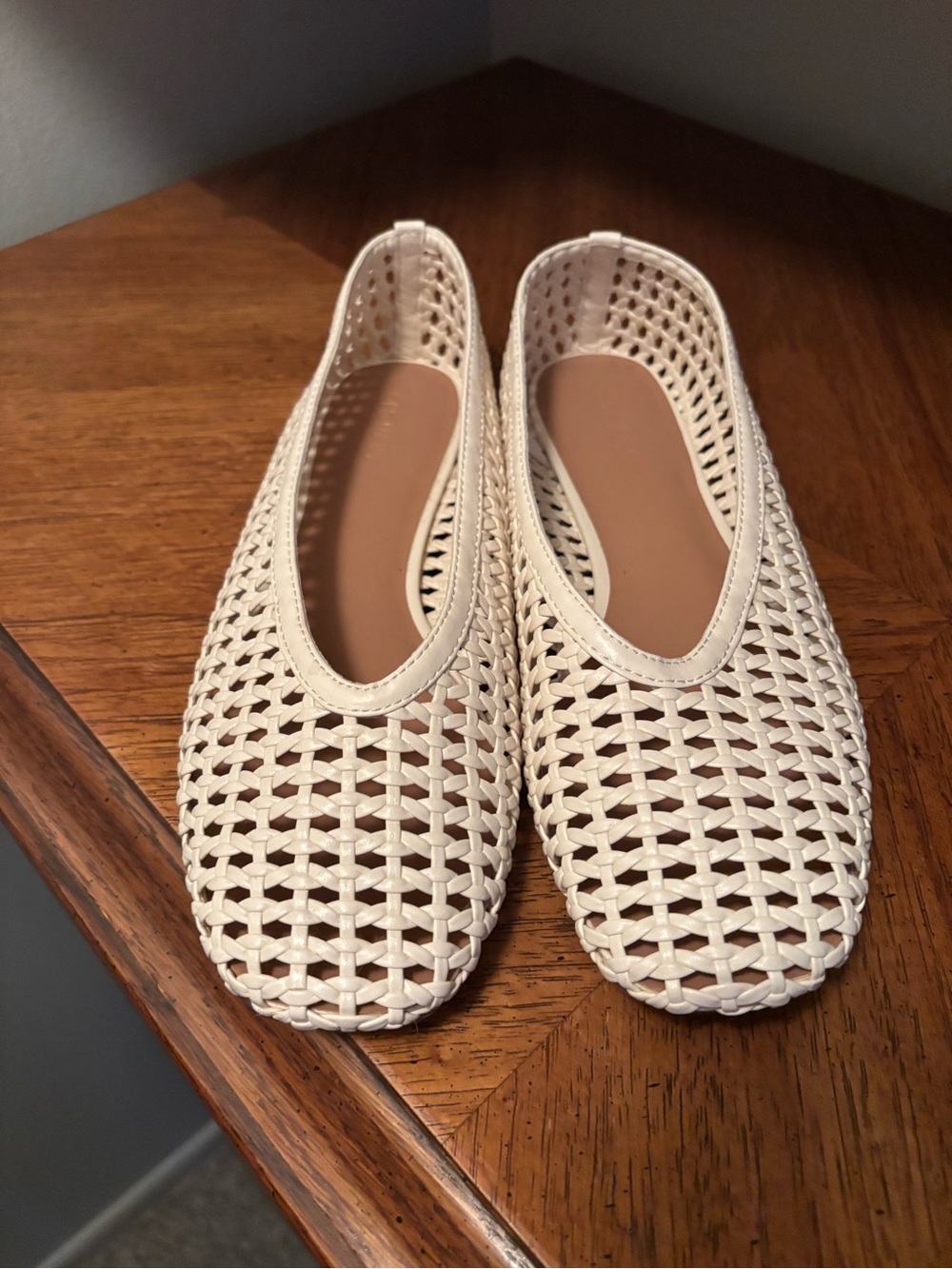 Old Navy Woven Ballet Flats - Cream